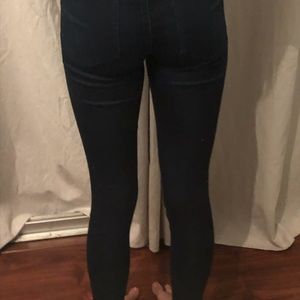 American eagle stretchy jeans
